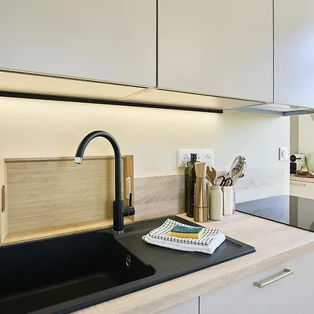Apartment Le Relieur - 6 Pers - 2 Bureaux - Lille 13 Min Ronchin