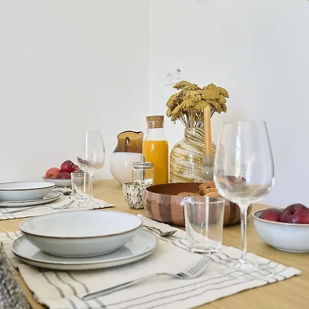 Le Relieur - 6 Pers - 2 Bureaux - Lille 13 Min Apartment *