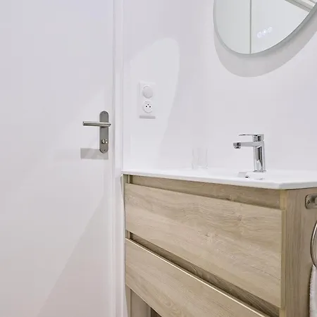 Apartment Le Relieur - 6 Pers - 2 Bureaux - Lille 13 Min *